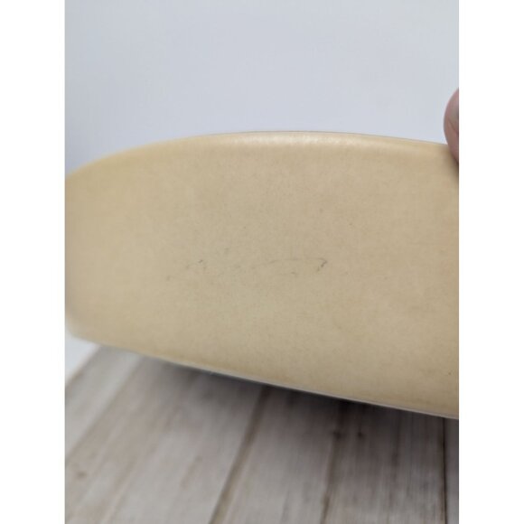 Pfaltzgraff Village Tan Serving Oval Bowl 241 USA 10"x7 1//2" - Picture 6 of 8